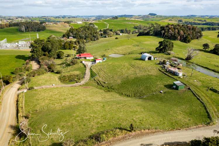 1 Kirk Road Maungaturoto_28