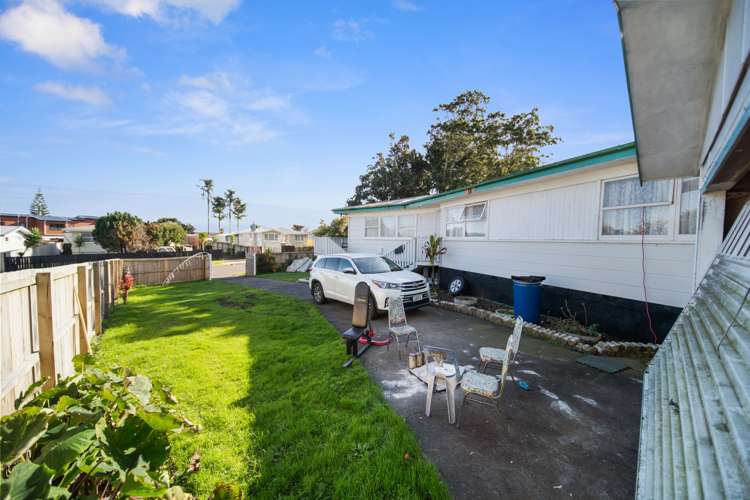 42 Feasegate Street Manurewa_12