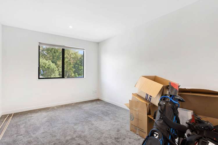 5C Beach Road Te Atatu Peninsula_5