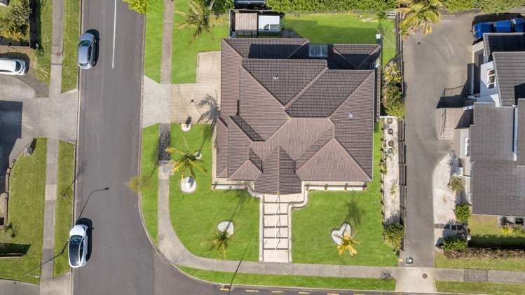 26 Chateau Rise Flat Bush_27