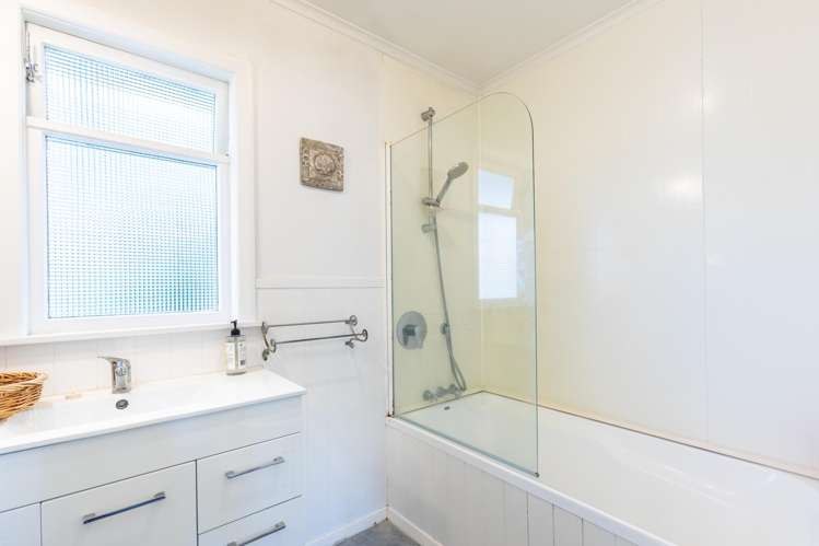 44 Burns Street Dannevirke_10