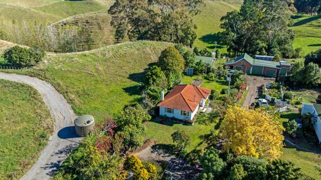 Cosy lifestyle cottage just 10 minutes from town