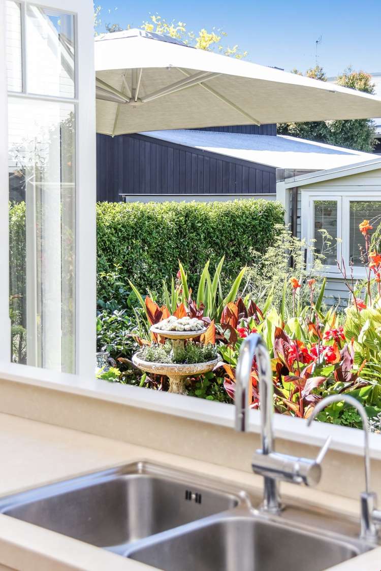 32 Oxford Terrace Devonport_22