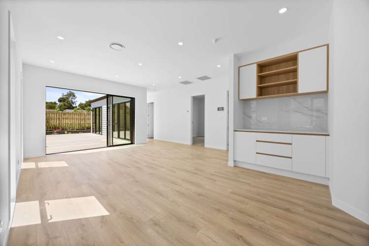 26 Furlough Road Opaheke_7