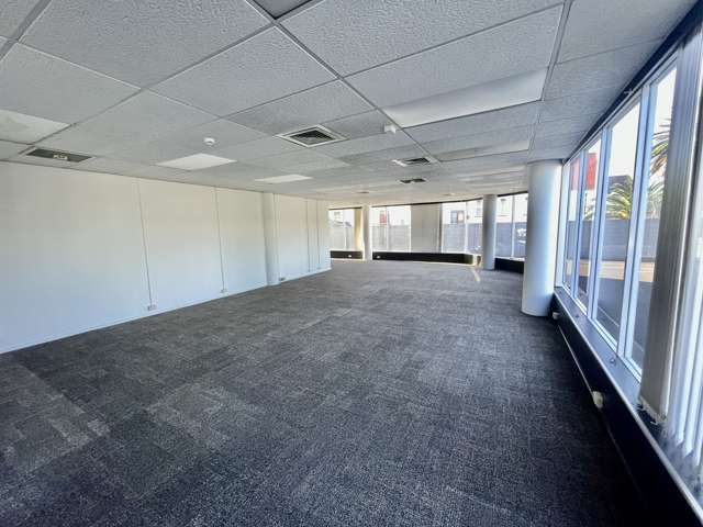 Suite B/2 Kalmia Street Ellerslie_1