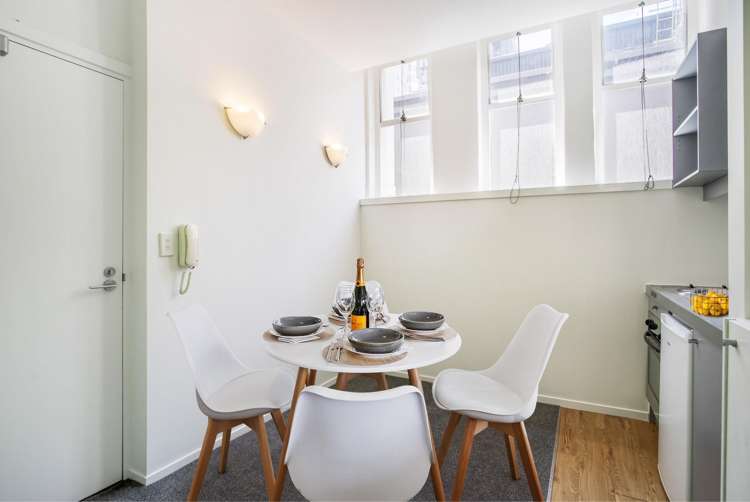 626/105 Queen Street Auckland Central_11