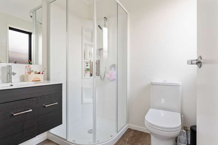 8 Friesian Way Papamoa_14