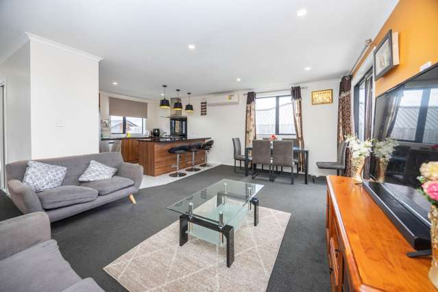 7 Heke Lane Glenview_4