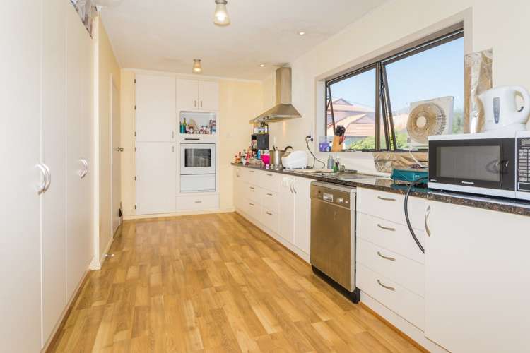 45 Selwyn Crescent Forrest Hill_14