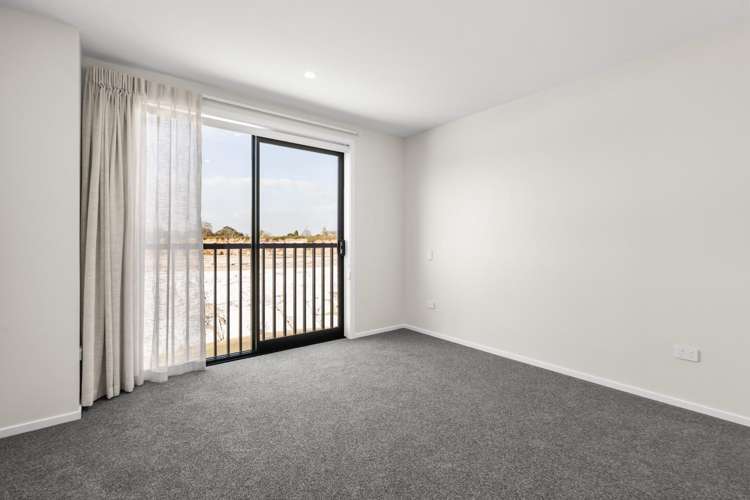 4/17 Clearwater Street 11329_8
