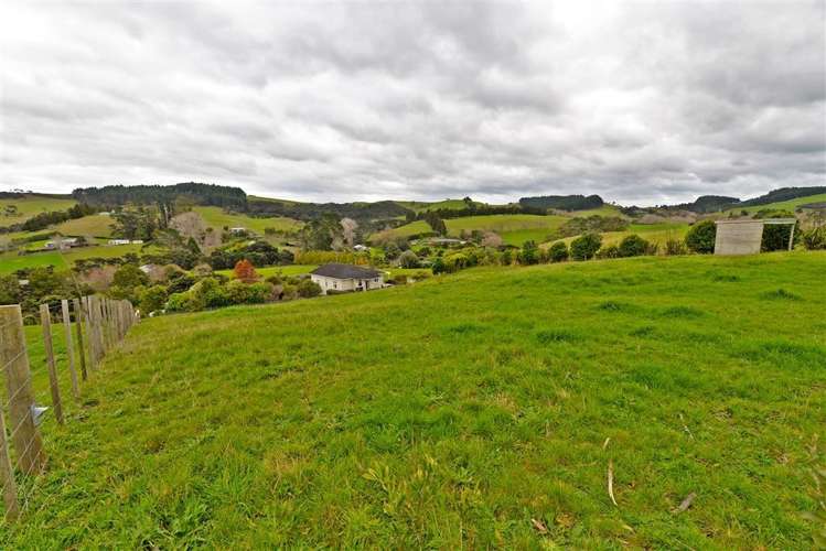 773 Peak Road Helensville_23
