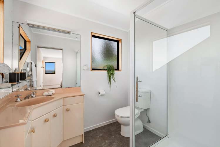 8b Duncansby Road Stanmore Bay_25