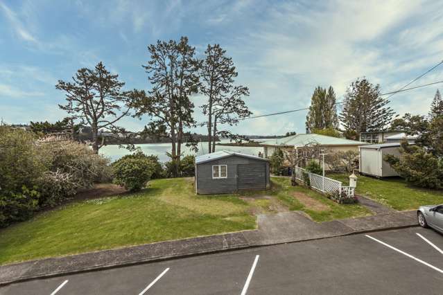 9 Chapman Road Te Atatu Peninsula_1