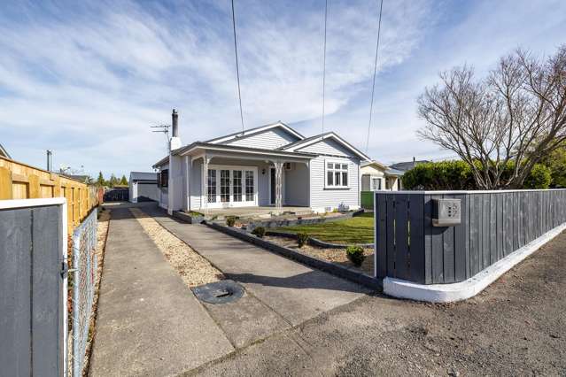 Freshly Renovated...Move in Ready!!