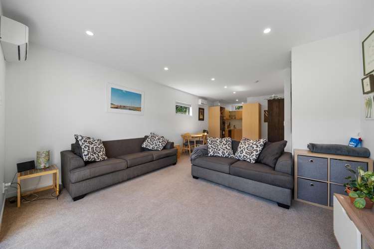 5/7 Handyside Street Tawa_6