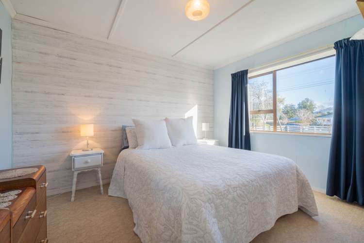 20 Matai Street Te Anau_13