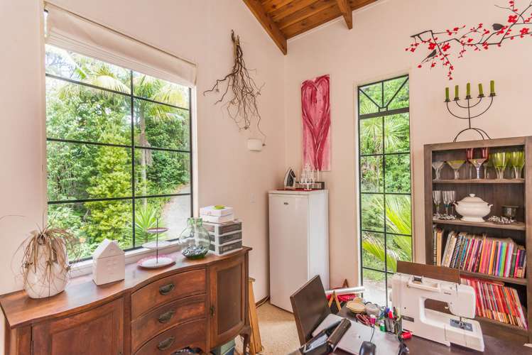 11 Woontons Lane Titirangi_5