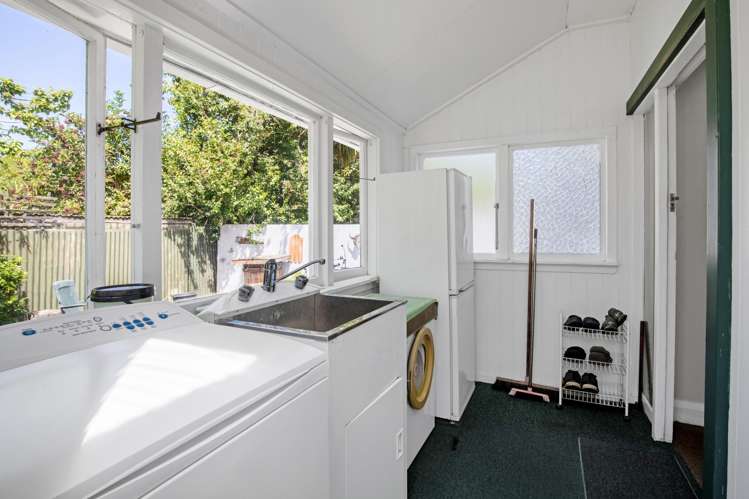 17 High Street Waddington_30