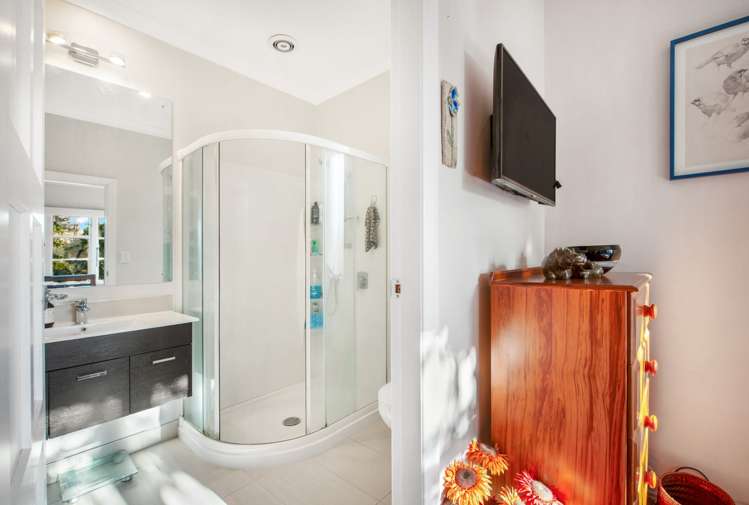 11 Jellicoe Drive Hamilton East_11