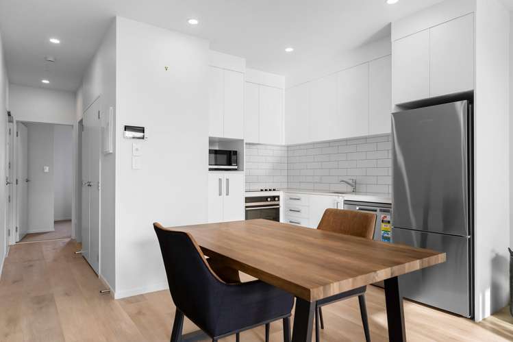 203/2 Ko Street Northcote Central_6