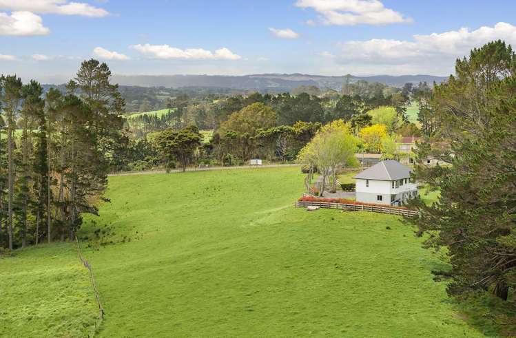 90 McEntee Road Waitakere_35