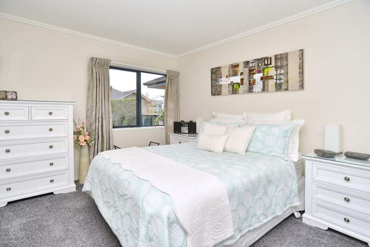 43 Pegasus Main Street Pegasus_13