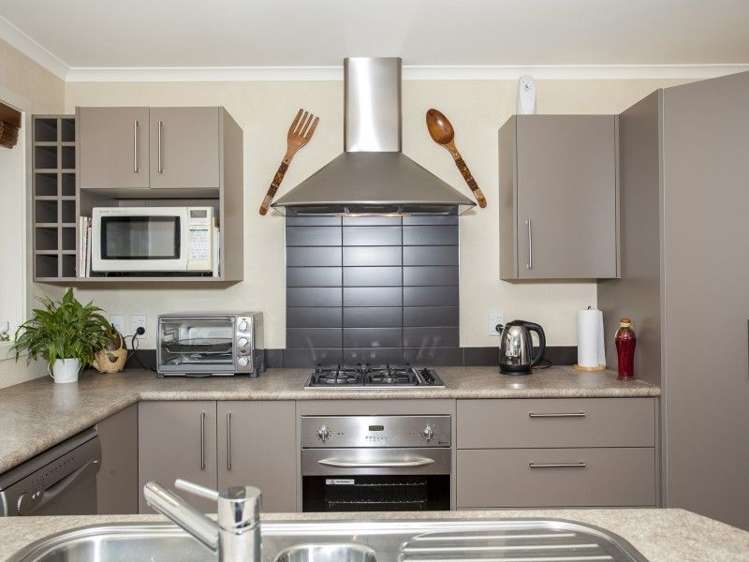 7 Florence Avenue Palmerston North Central_5