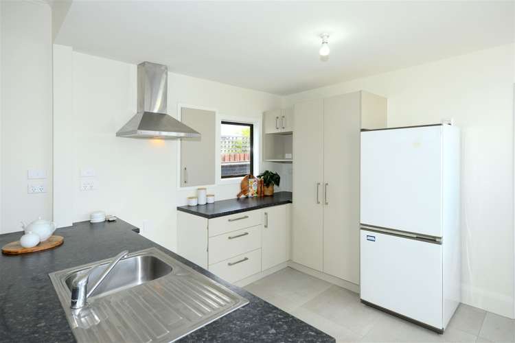 13 Mackworth Street Woolston_6