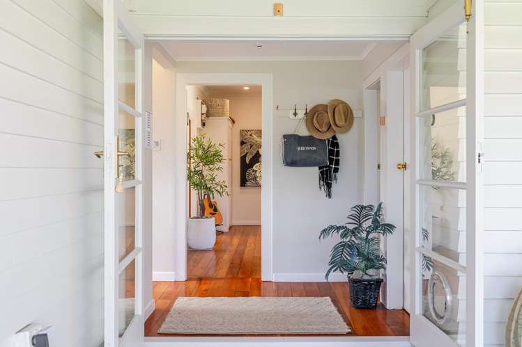 10 Huxley Street Pahiatua_13