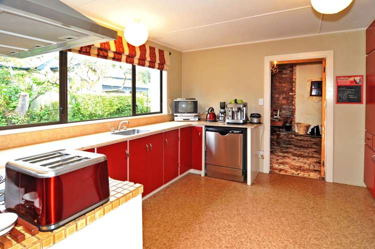 396 North Road North East Valley_7