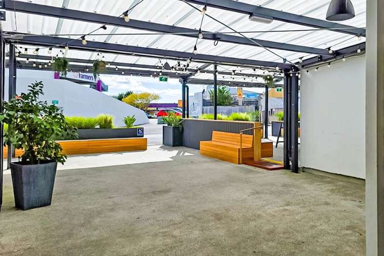 Broadway Papakura_14