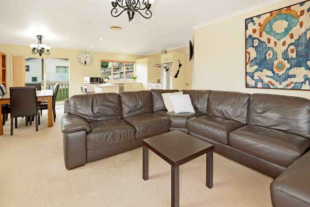 1/128 Seaview Road Glenfield_2