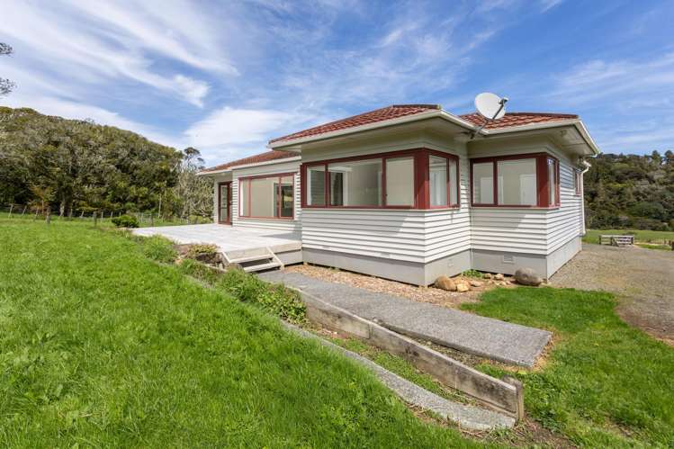 369 Mangakura Road Helensville_24