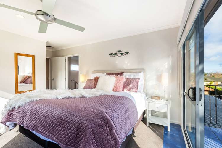 16 Franshell Crescent East Tamaki_9