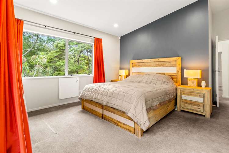 2/72 Spinella Drive Bayview_6