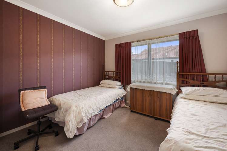 8 Courtenay Place Owhata_13