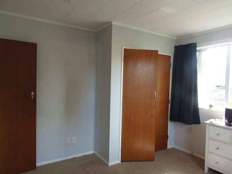 196 California Drive Totara Park_11