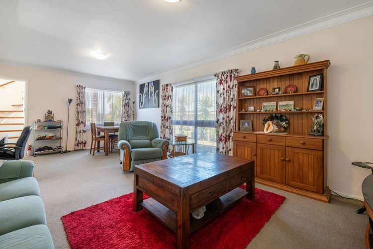 1286 Whangaparaoa Road Army Bay_14