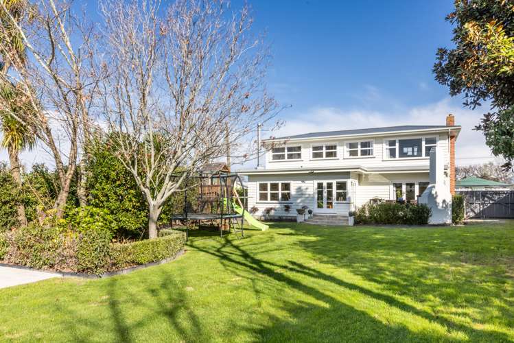 511 Frederick Street West Mahora_20