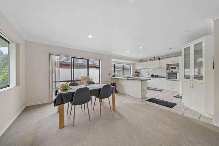 32 Longford Park Drive_4