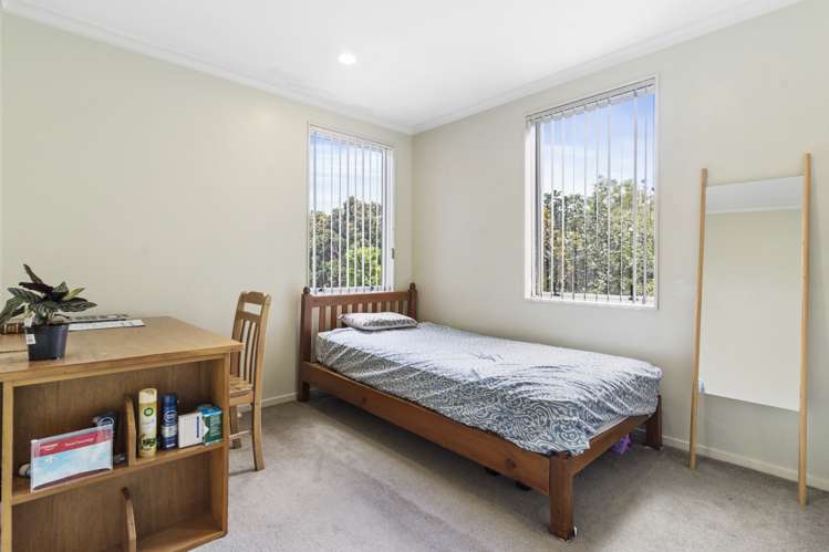 8 Bruce Pulman Drive Takanini_9