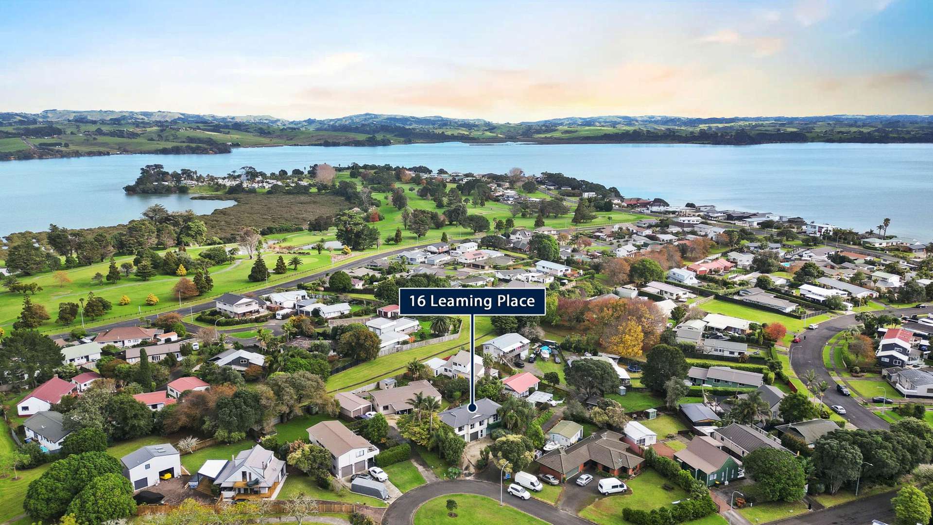 16 Leaming Place Clarks Beach_0