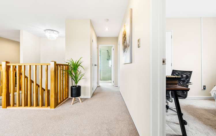 24a Vodanovich Road Te Atatu South_10