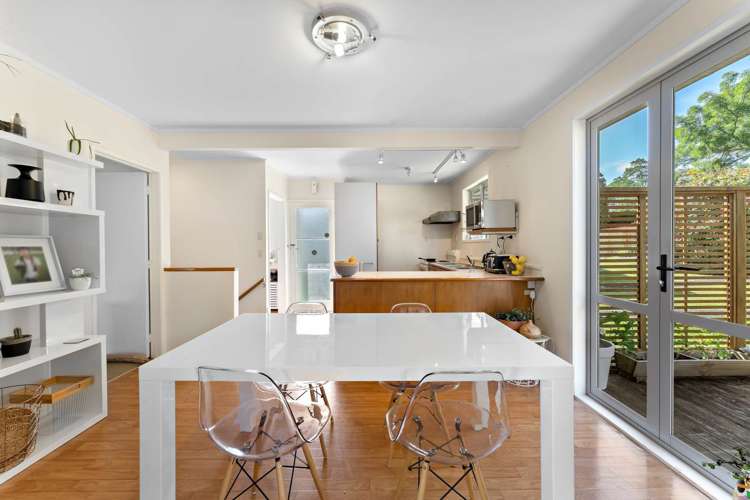 46 Castleton Street Birkdale_8