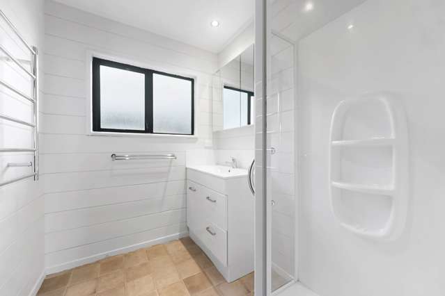 21B West Hoe Road Orewa_4