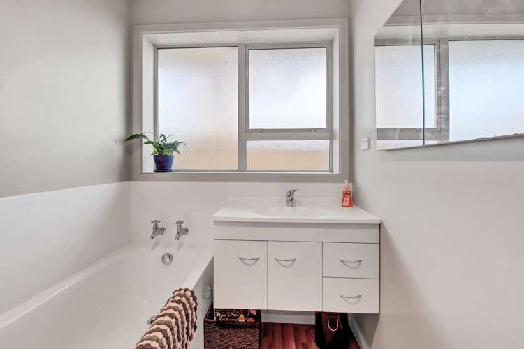 1/7 Curletts Road Sockburn_7