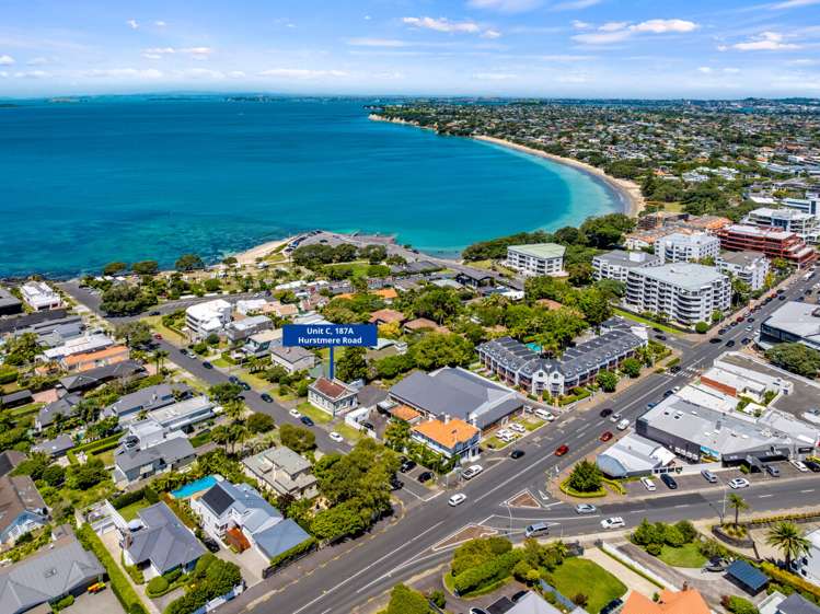 Unit C, 187A Hurstmere Road Takapuna_9