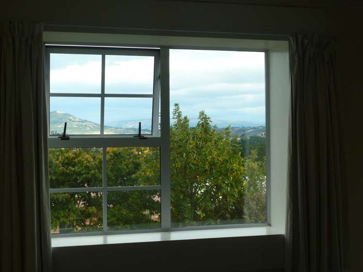 16 Milford Avenue Calton Hill_7