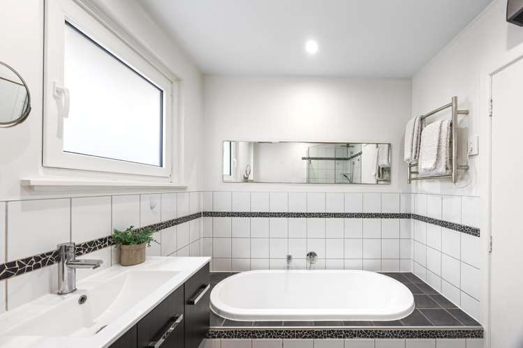 7 Elstow Place Spreydon_11