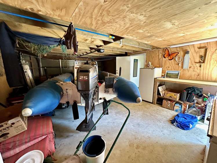 30 Tarata Street Kaka Point_27